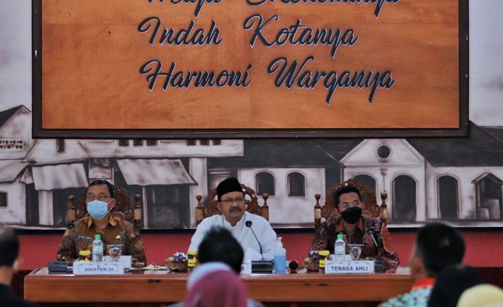 Rapat evaluasi SAKIP tahun 2022 di Gedung Gradika, Jumat (16/09/2022).