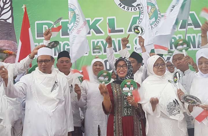 Ibunda Jokowi bersama 4.000 Warga NU Hadiri Deklarasi JKSN se-Solo Raya