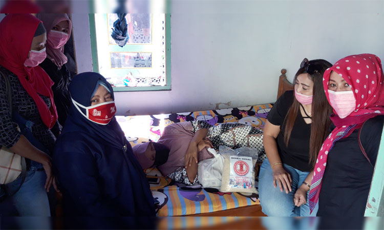 Relawan Gotong Royong Peduli Disabilitas Terdampak Covid-19