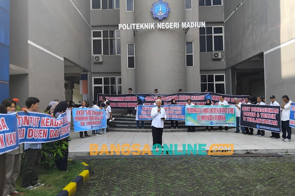 Dosen Poltek Madiun Gelar Aksi Damai, Tuntut Pengangkatan P3PK PTNB Jadi PNS