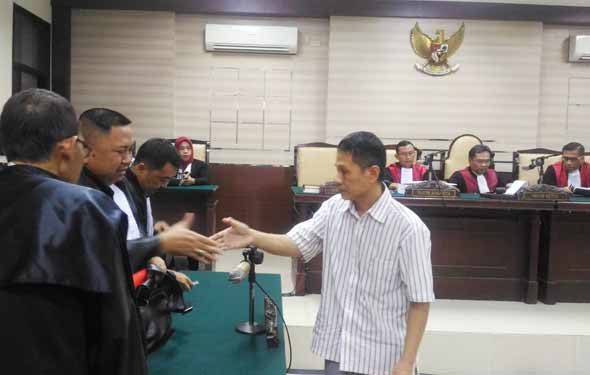 Mantan Dirut PDAM Sidoarjo 'hanya' Dituntut 4 Tahun Penjara, Ini Alasan Majelis Hakim
