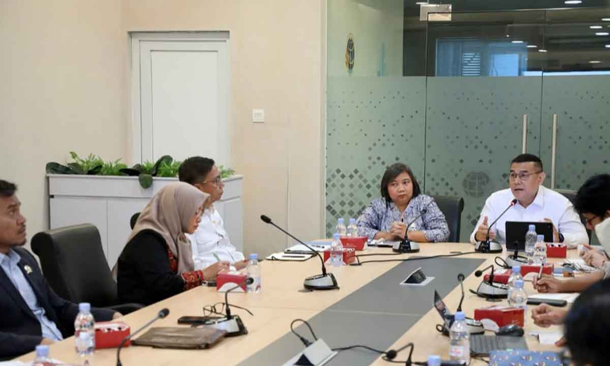 Wamen ATR/BPN Tegaskan Penyelesaian Konflik Agraria Berbasis HAM