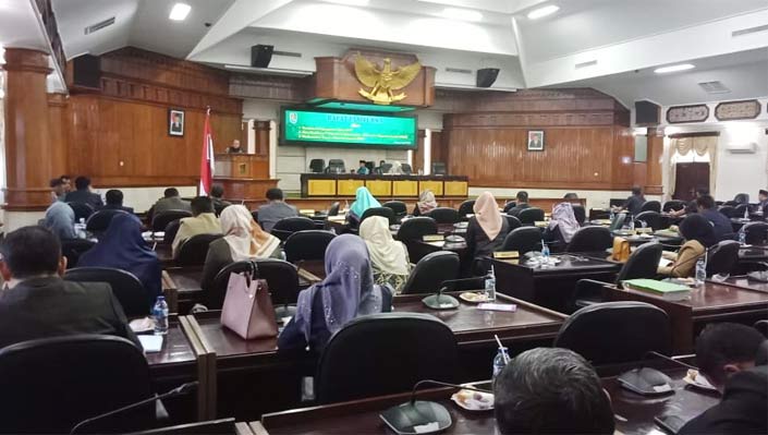 Suasana sidang paripurna DPRD dan Pemkab Tuban.