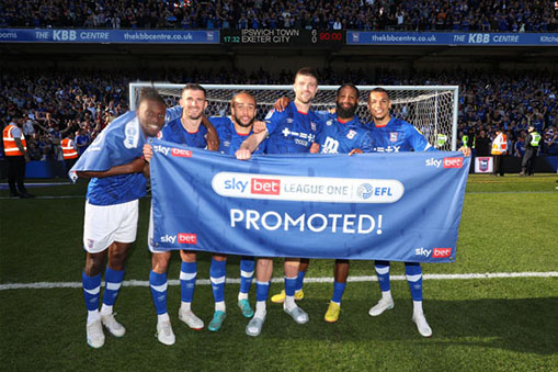 Klub Elkan Baggott Ipswich Town Resmi Promosi ke EFL Championship