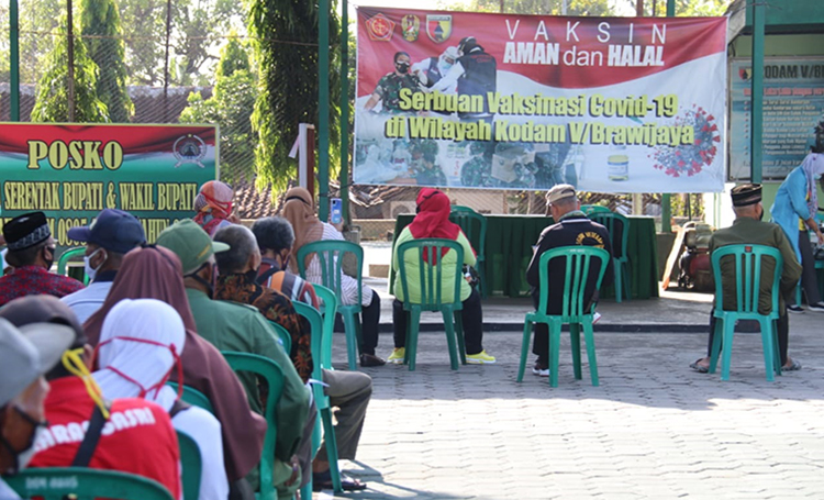 Dukung Program Pemerintah, Kodim 0805/Ngawi Gelar Vaksinasi Lansia