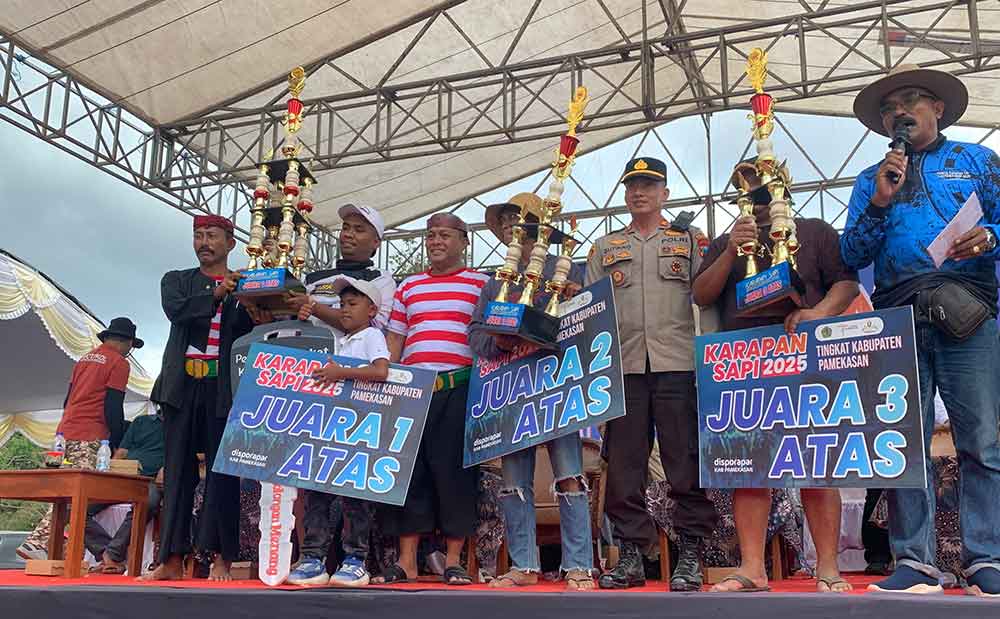 Bupati Pamekasan Buka Lomba Karapan Sapi: Ini Identitas Madura!