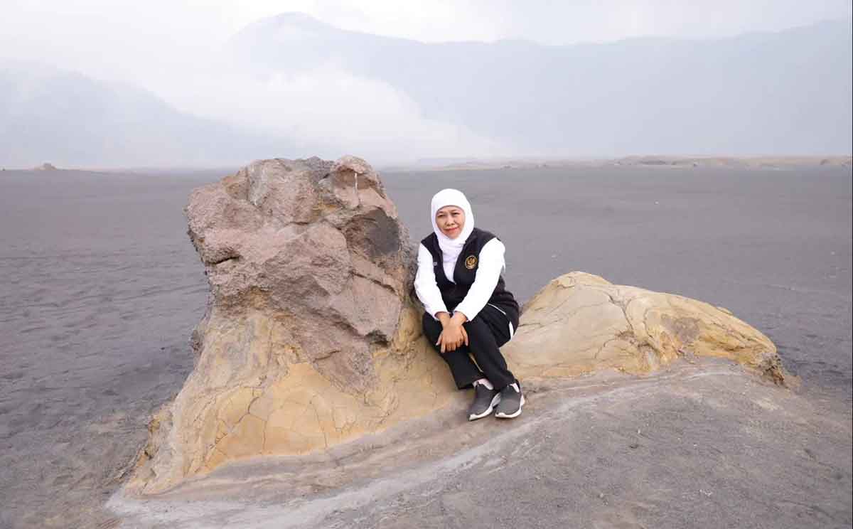 Duduki Batu Singa di Bromo, Khofifah Merapat ke Prabowo?