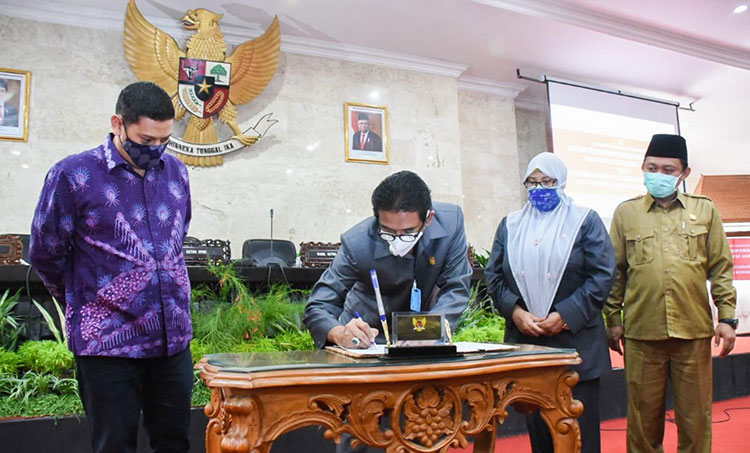 DPRD Kota Kediri Gelar Rapat Pendapat Akhir Fraksi atas Raperda APBD TA 2019