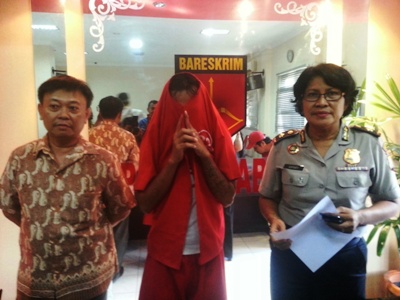 Preman Setubuhi Siswi SMP