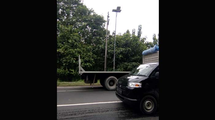 Tidak Berfungsi, PJU di Jalur Pantura Kawasan Jati Peteng Tuban Dikeluhkan