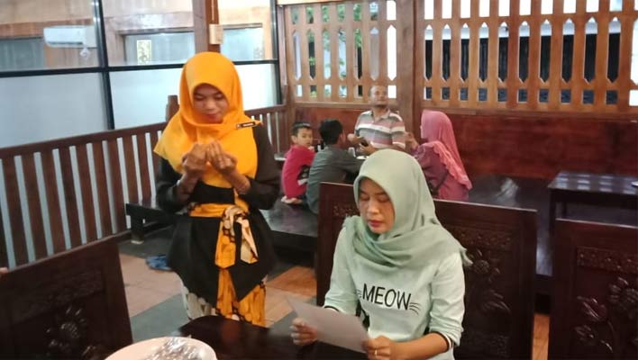 Nikmatnya Buka Puasa Dengan Hanya Bayar Do'a