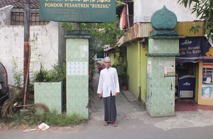 Menelusuri Jejak Kampung Religi di Surabaya (10): Mahasiswa Unesa 'Nyantri' di Pesantren Bureng