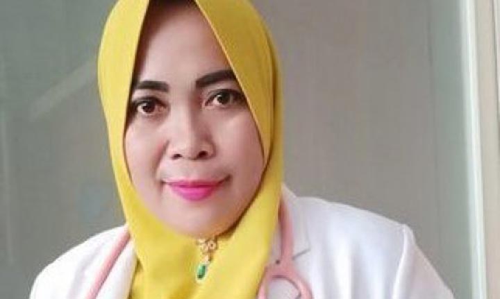 Anis Ambiyo Putri.